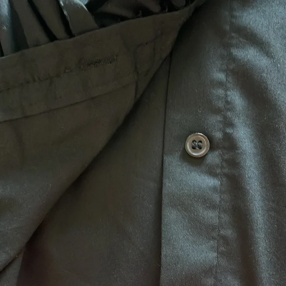 NY&C Black Ruffled SS Blouse - Picture 4 of 6